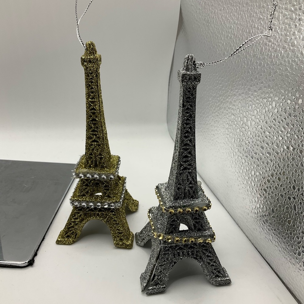 ⭐️ 10-4-$10- Set of Eiffel Tower Ornaments